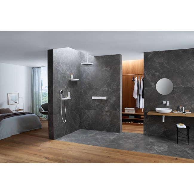 Ручной душ hansgrohe Rainfinity 26864340 черный матовый хром
