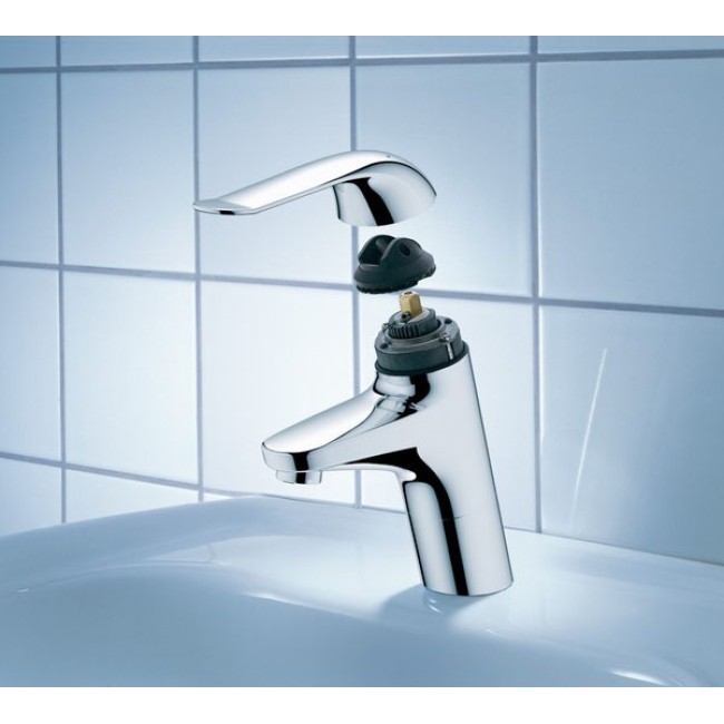 Grohe Euroeco Special Смеситель однорычажный для раковины высокий (32765000)