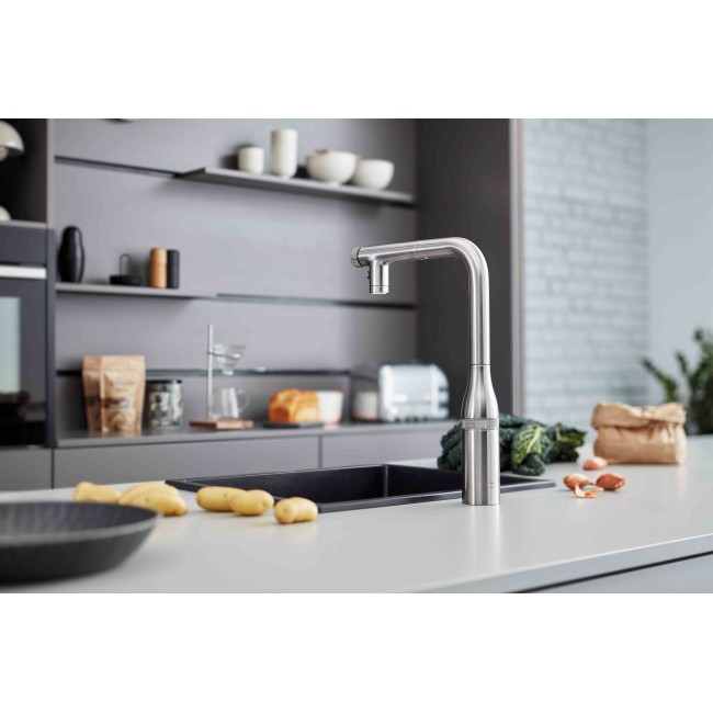 Grohe Accent Смеситель для мойки с технологией SmartControl (31894000)