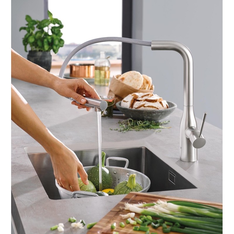 Grohe Essence Смеситель для кухни однорычажный (30270DC0)