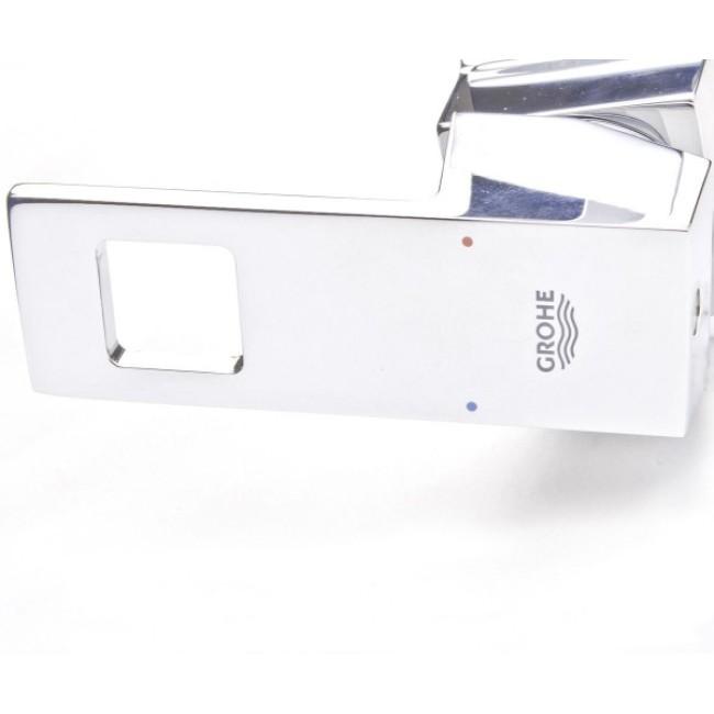 Grohe Eurocube Одноважільний змішувач для раковини L-Size (23135000)