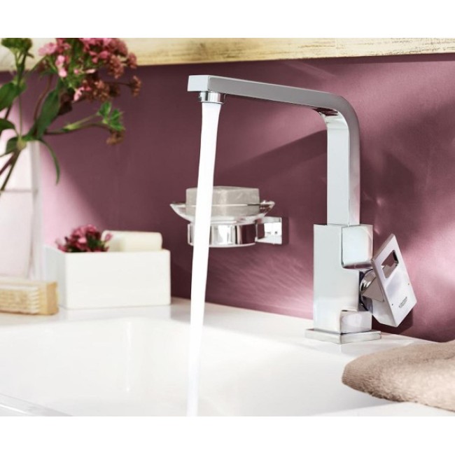 Grohe Eurocube Одноважільний змішувач для раковини L-Size (23135000)