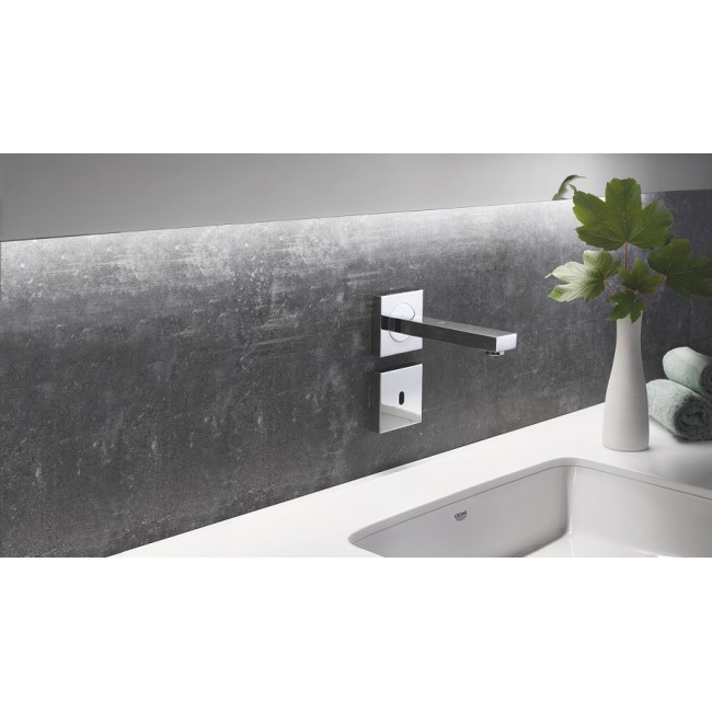 Grohe Cube Ceramic Раковина 50 встроенного монтажа под столешницу 492х370 мм (3948000H)