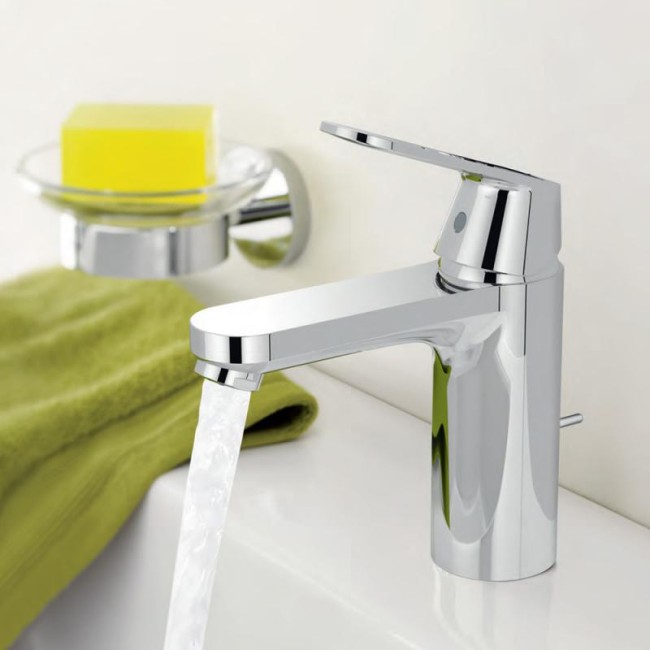 Grohe Eurosmart Cosmopolitan Смеситель однорычажный для раковины M-Size (23325000)