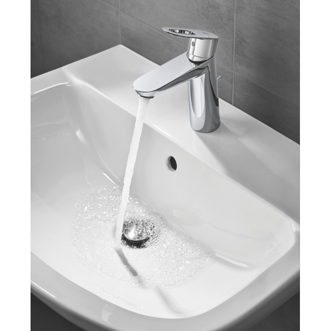 Grohe BauLoop Смеситель однорычажный для раковины M-Size (23762000)
