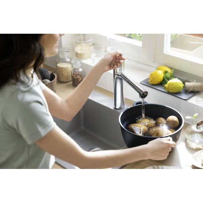 Змішувач hansgrohe Zesis M33 з висувним зливом для кухонної мийки, хром 74822000