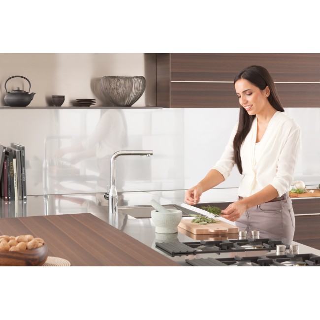 Grohe Essence Смеситель однорычажный для мойки (30270000)