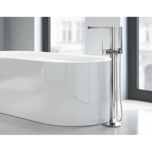 Grohe Plus Смеситель однорычажный для ванны, напольный монтаж (23846003)