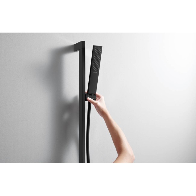 Душевой набор hansgrohe Pulsify E EcoSmart+ со штангой 90 см 24381670 черный матовый